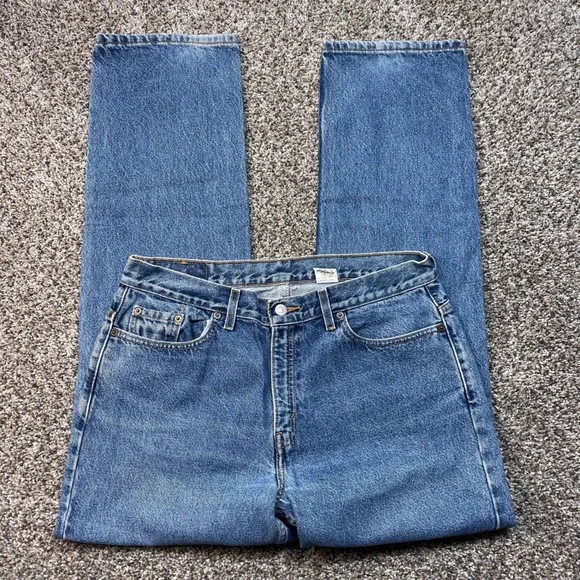 Vintage Levi's‎ 505 Women's 31x32 Jeans Lower Rise Straight Leg Blue Denim 00s - Picture 2 of 10